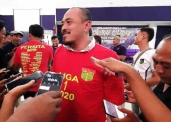 Rully Bantah Bahas Kontrak Bareng Comvalius