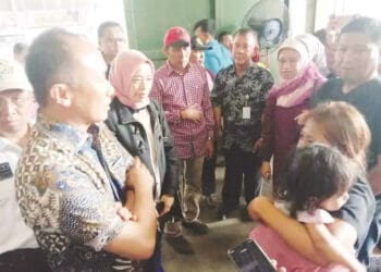 Dukcapil Cetak Baru Dokumen Adminduk Korban Banjir