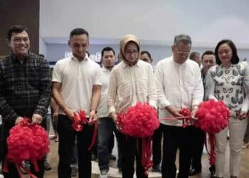 Walikota Airin Resmikan Anjungan Dukcapil Mandiri