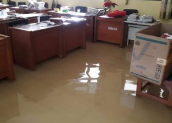 Sekolah Terendam Banjir, Dua SMP di Kabupaten Tangerang Diliburkan