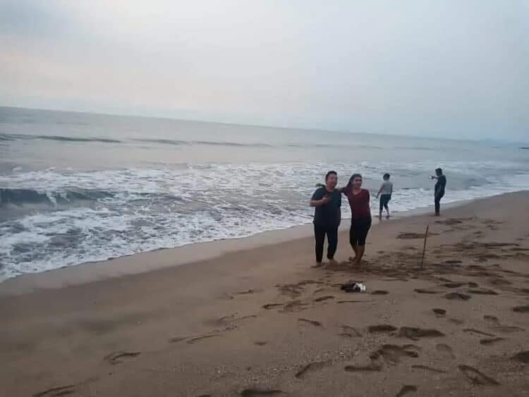 Corona Tak Lumpuhkan Wisata Pantai