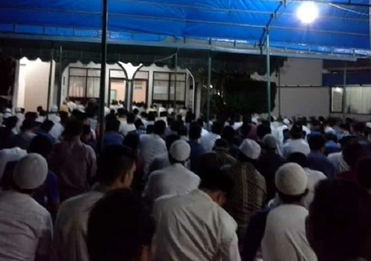 MUI Kota Serang Persilakan Salat Tarawih Berjamaah di Masjid