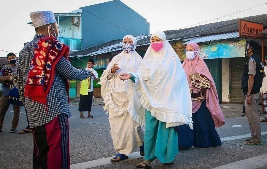 Suasana Salat Ied di Tengah Pandemi Covid-19