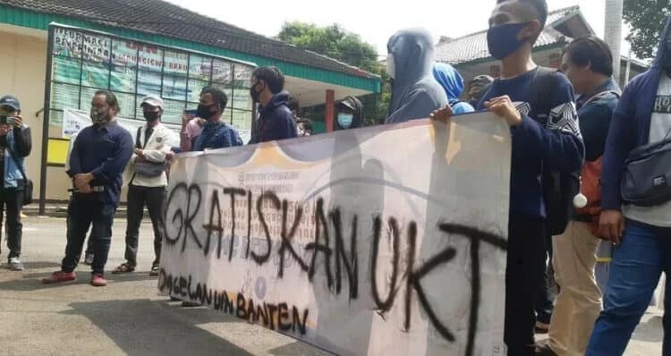 Mahaiswa UIN Banten Terima Tawaran Rektorat “Bersyarat”
