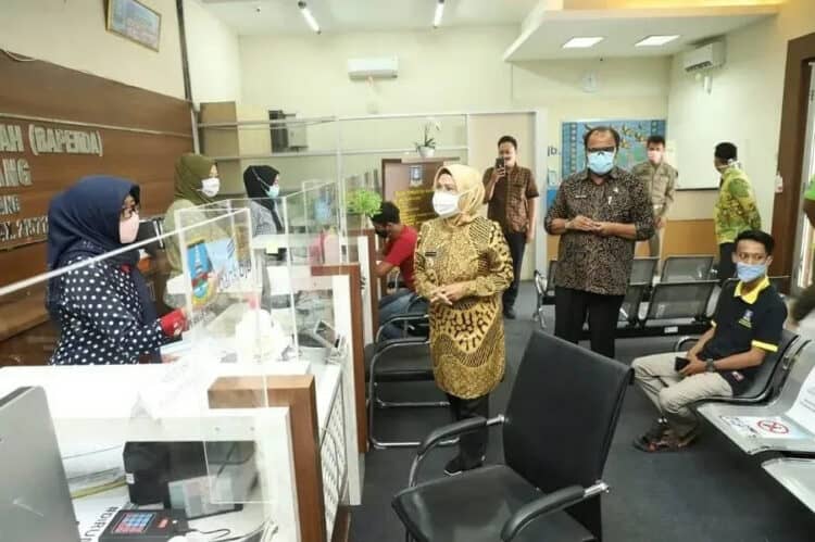 Bupati Tatu Intruksikan OPD Jalankan New Normal
