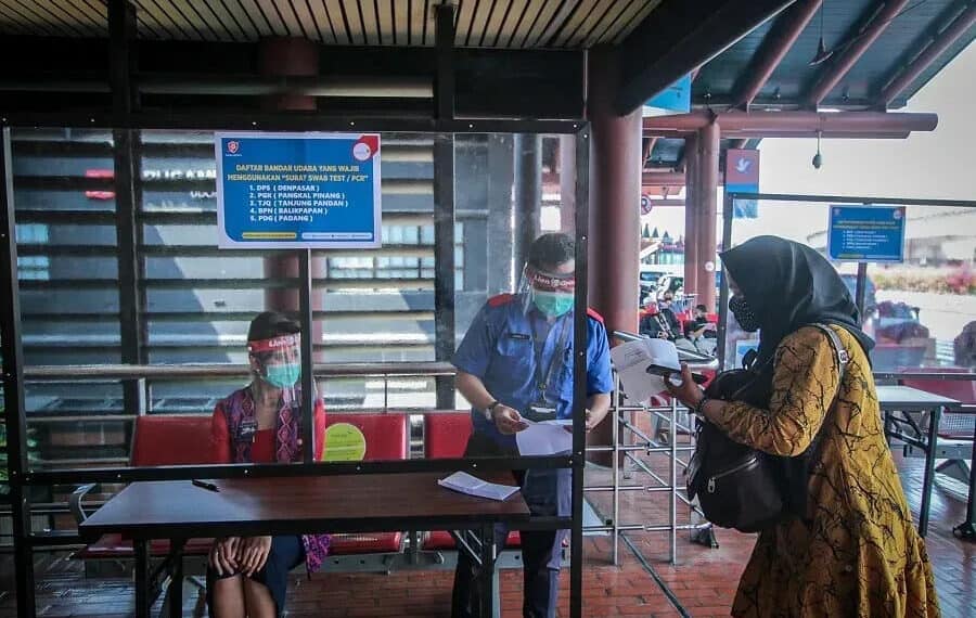 Penerbangan Domestik Dibuka