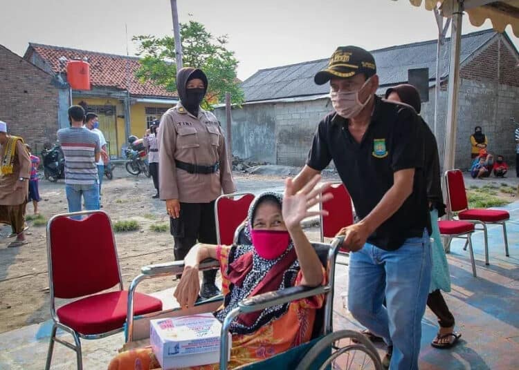 Polda Metro Jaya Salurkan Bantuan