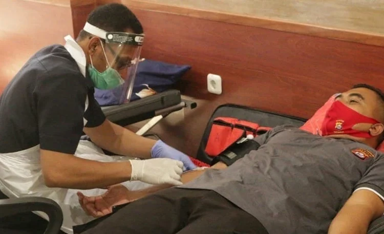 Galang Donor Darah, Polres Pandeglang Dapat 110 Kantong