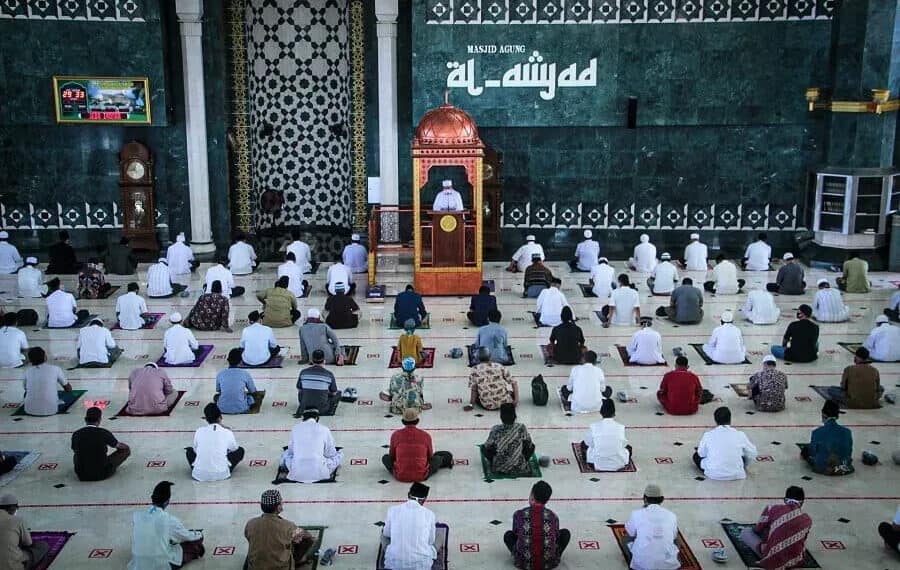 Salat Jumat “Perdana” di Masjid Al-Amjad Tigaraksa