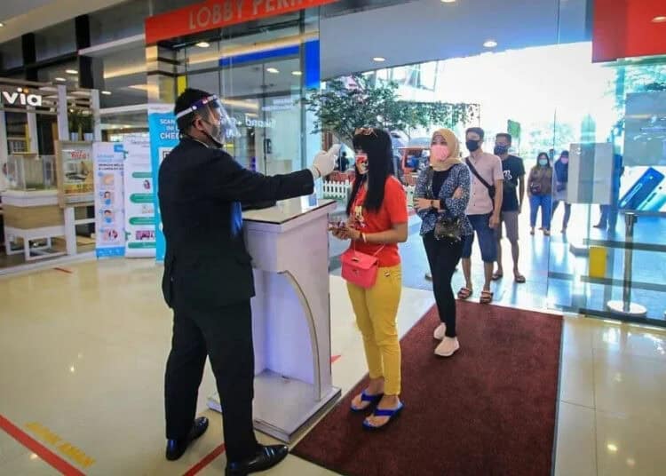 Pusat Perbelanjaan di Kota Tangerang Mulai Dibuka