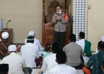 Jemaah Salat Jumat Diminta Tetap Terapkan Protokol Kesehatan
