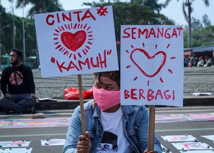 Aksi Love Moment Seniman Tangerang