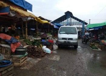 Pemkab Serang Bakal Tata Pasar Anyer