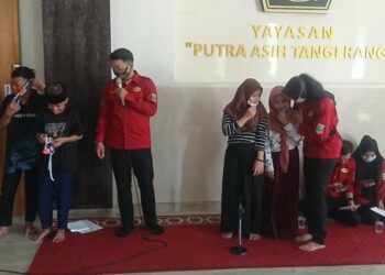 Hari Anak Nasional, Duta Pendidikan Banten Beri Edukasi Bagi Yatim Piatu