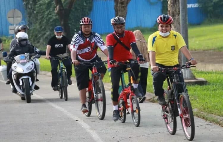 Sambil Gowes, Walikota Arief Keliling Cek Fasilitas Publik