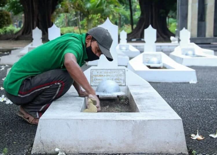 MAKAM PAHLAWAN (2)