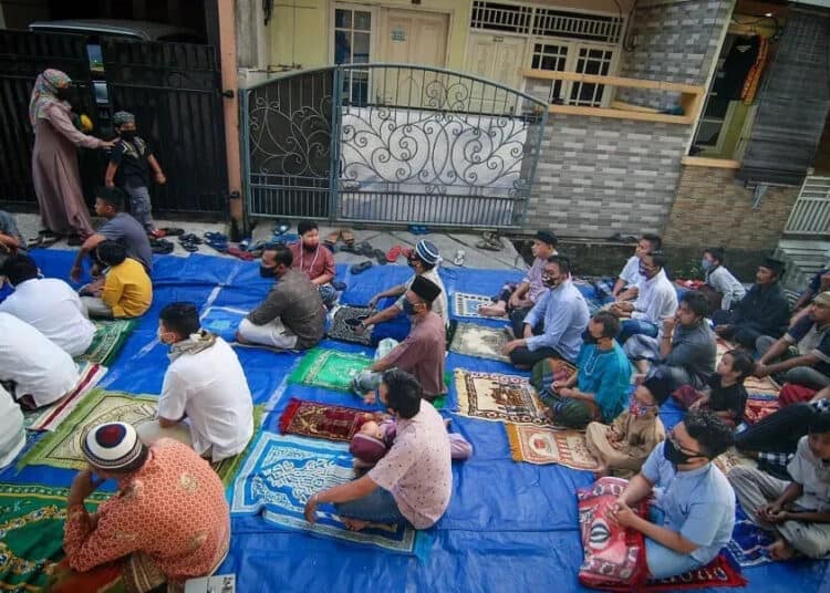 SALAT IED (4)