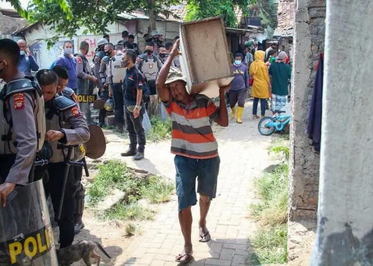 EKSEKUSI LAHAN DI BENDA (13)