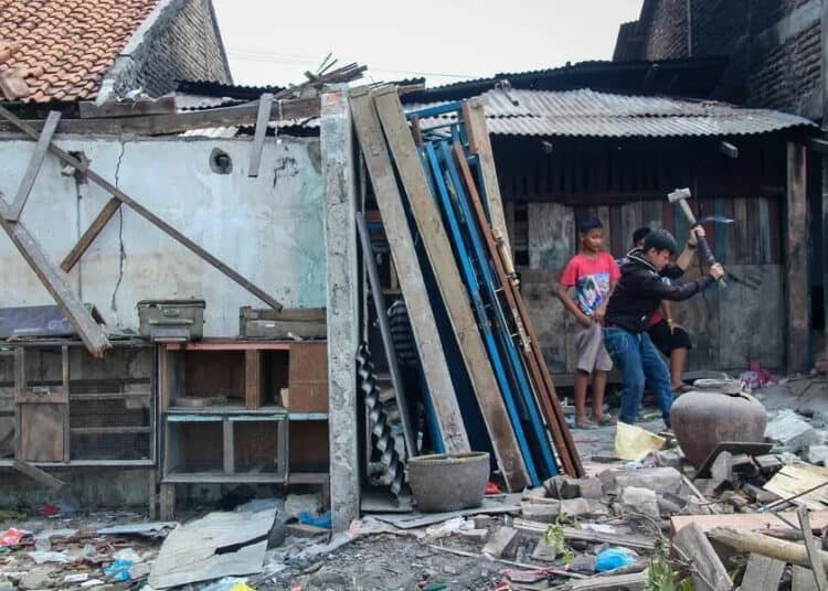 PASCA PENGGUSURAN (8)