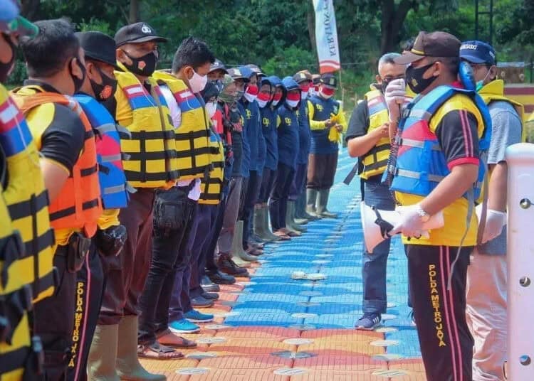PATROLI SUNGAI CISADANE (2)