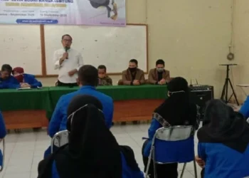 ILUSTRASI: Suasana sidang skripsi salah satu Perguruan Tinggi (PT) di Banten. (ISTIMEWA)