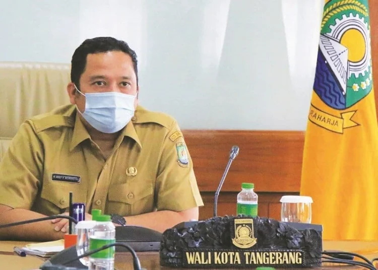 SOROTI KLASTER: Walikota Tangerang Arief Wismansyah menyoroti klaster Covid-19. (ISTIMEWA)