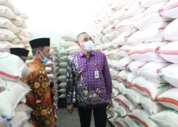 Resmikan Gudang Pangan, Bupati Zaki: Harga Murah dan Berkualitas