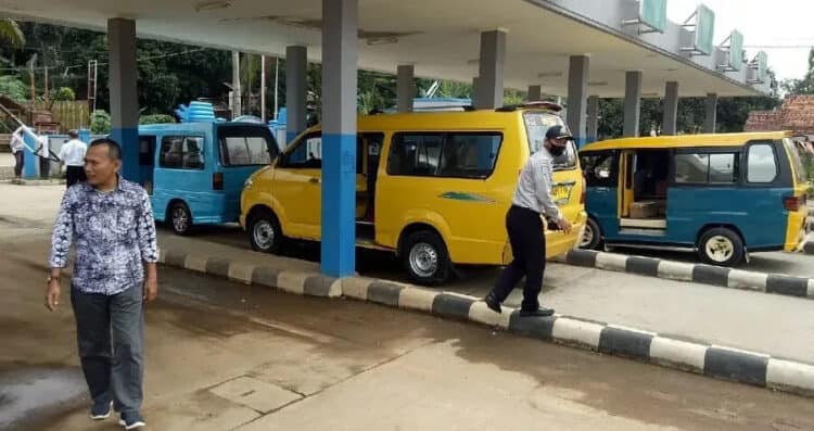 Angkum di Terminal Tunjung Teja Masih Sepi