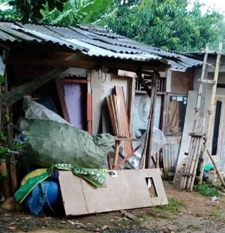 Warga Tidak Mampu Butuh Bantuan dan Bedah Rumah