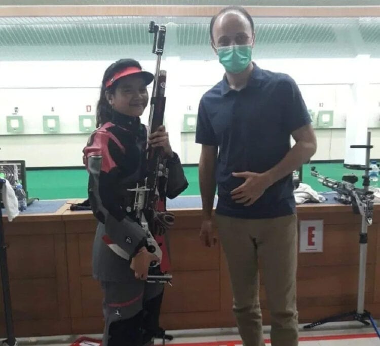 Monika dan Amelia Raih Medali