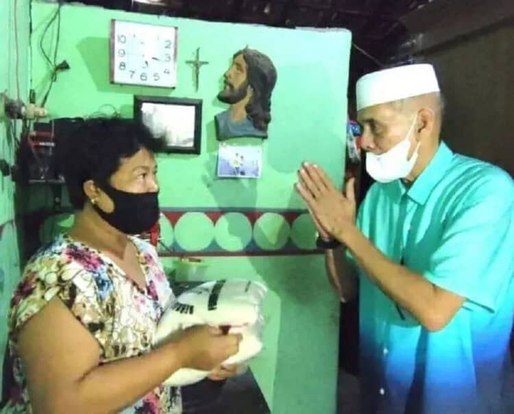 Tak Boleh Ada Yang Kelaparan di Hari Raya