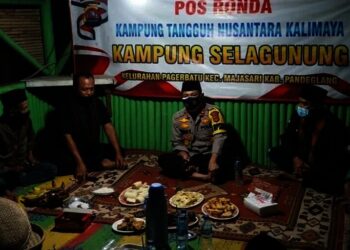 Beri Rasa Aman, Kapolres Pandeglang Gencar Sambangi Pos Kamling