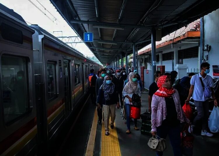 Jumlah Penumpang Turun Selama PPKM