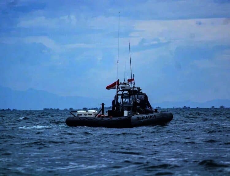 Pencarian SJ182 Terhalang Cuaca, Gelombang Laut Capai 2,5 Meter