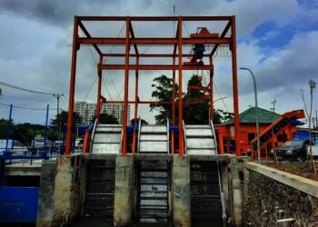 Pemkot Tangerang Tanggulangi Sampah dengan Trash Rack