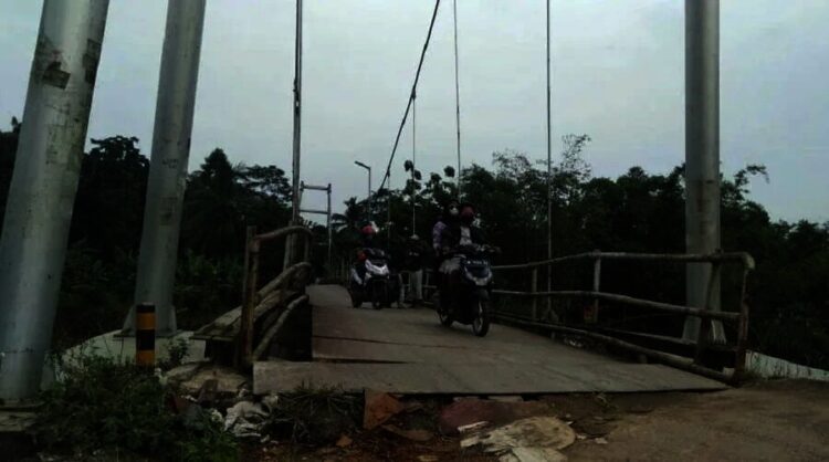 Jembatan Apus di Desa Sukamekarsari yang Rusak Bakal Diperbaiki