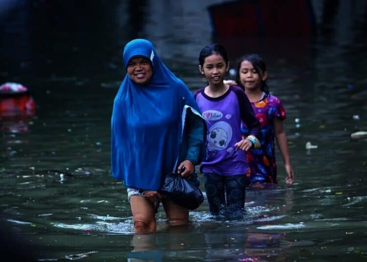Akibat Curah Hujan Tinggi, Pemukiman warga Terendam Banjir