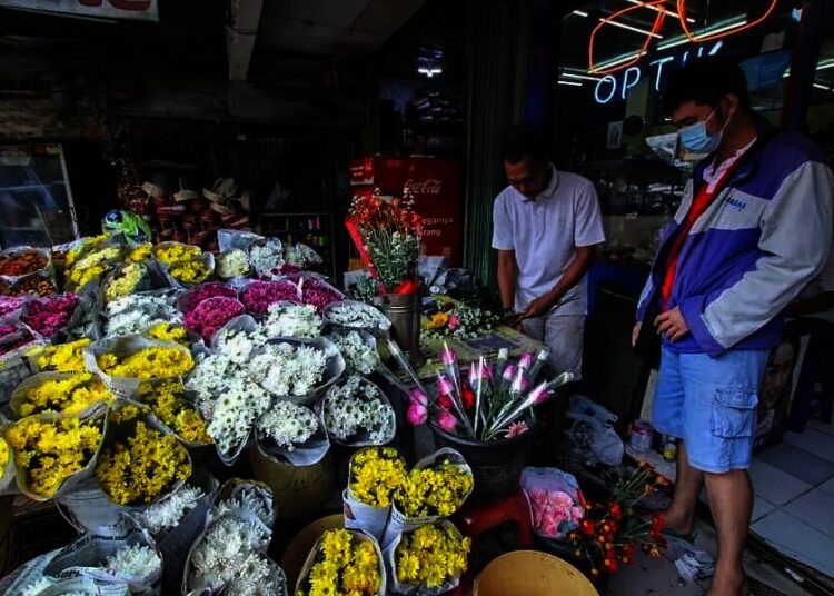 Penjualan Bunga di Hari Kasih Sayang
