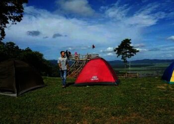 Wisatawan Pilih Puncak Cibaja dan Pilar‎ Untuk Berkemah