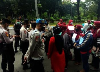 Warga Terdampak Proyek JORR II Mengadu ke Presiden Jokowi