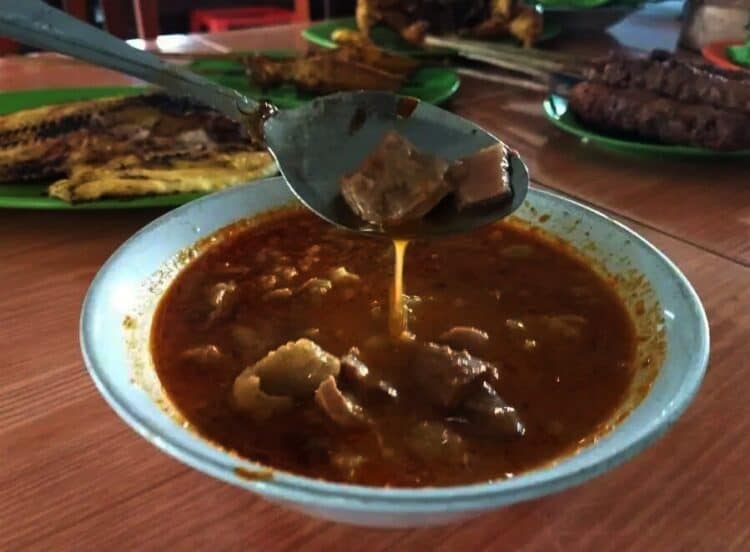 Angeun Lada, Pedas dan Aromanya Menggugah Selera