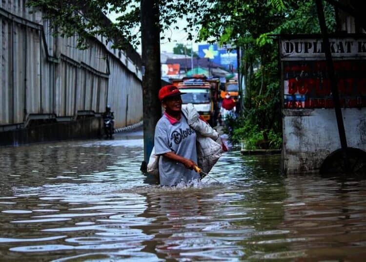 Banjir di Flyover Cibodas.