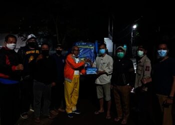 Dinsos Kota Tangsel Kirim Bantuan Korban Longsor di Pondok Aren