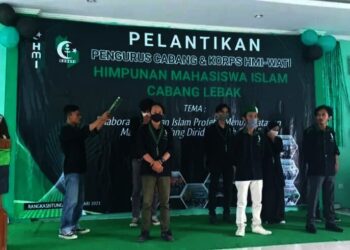 Pengurus HMI-MPO dan Kohati Cabang Lebak Dilantik