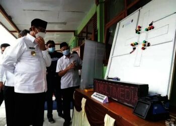 Gubernur WH Minta Posko Covid-19 Tingkat Kelurahan Didirikan