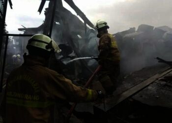 Korsleting Listrik Diduga Picu Kebakaran Pabrik Cat di Kabupaten Tangerang