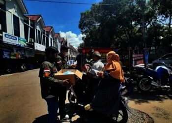 Gardapati Bagi-bagi Masker Gratis di Kabupaten Tangerang