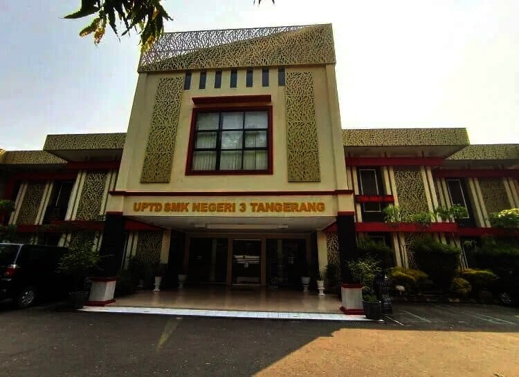 Tak Boleh Berkumpul, Program Kampung Batik SMKN 3 Gagal