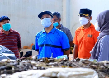 Targetkan Lima Ton Sehari, Wali Kota Arief Tinjau Lokasi Pengembangan RDF