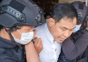 Munarman Ditangkap Densus 88, Terkait Baiat Anggota ISIS di Tiga Kota, Akses Menuju Rumah Munarman Ditutup Untuk Umum